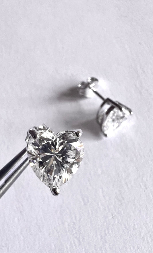 Orecchini cuore 1 ct 18 kt