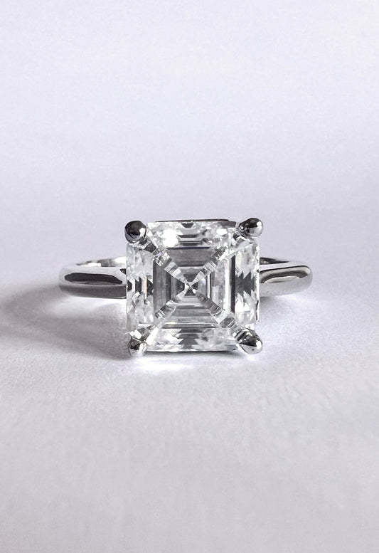 Solitario Asscher 3 ct 18 kt