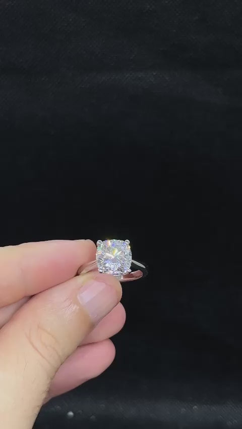 Solitario cuscino 5 ct