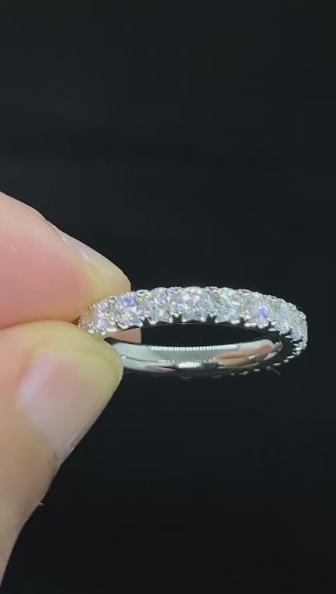 Eternity 3 mm white 18 kt